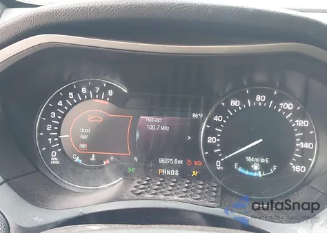 2018 Lincoln Mkz Reserve z USA, uszkodzony, nr VIN 3LN6L5F90JR601491